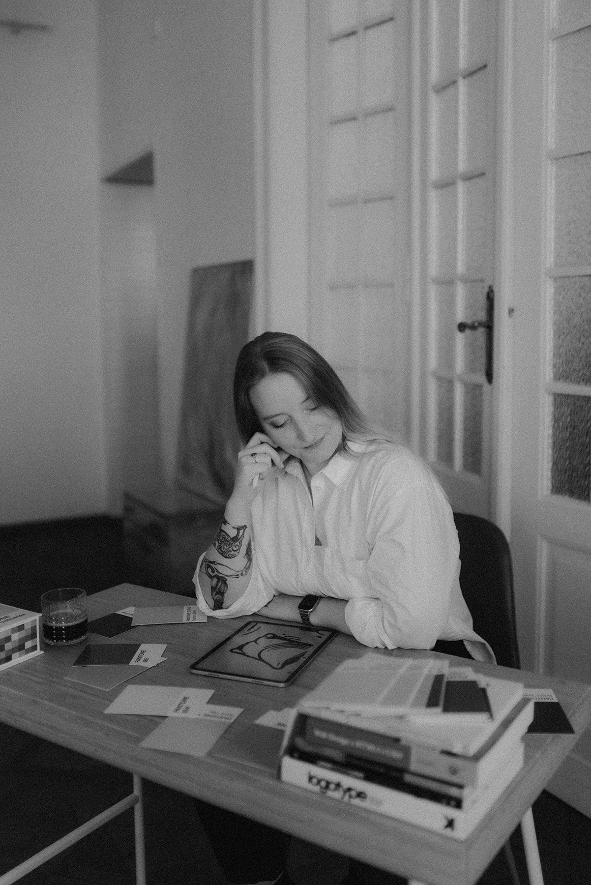 KreatywnaFreelancerka_Wizerunkowa2_bw